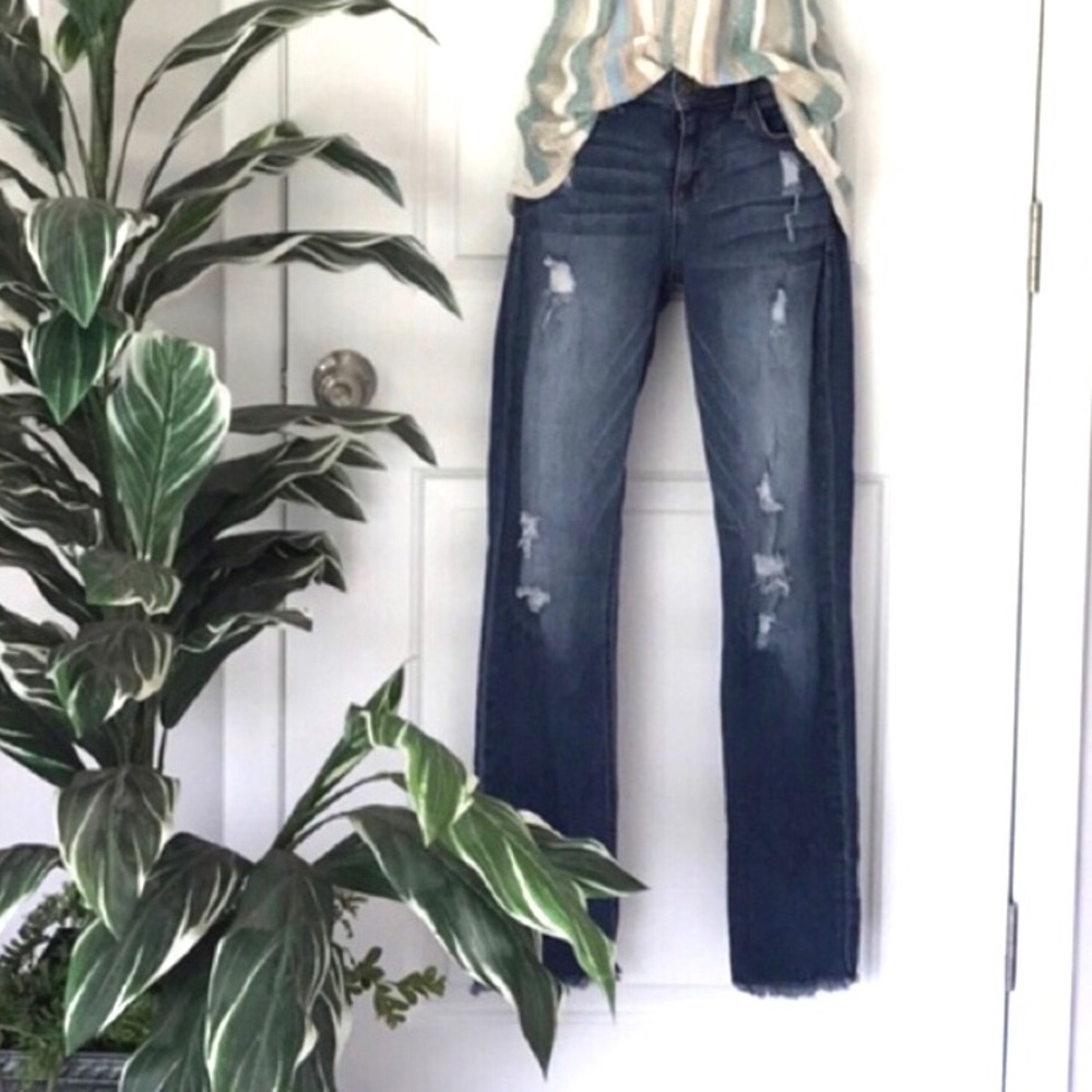 Sneak Peek distressed denim ankle jeans w raw hem